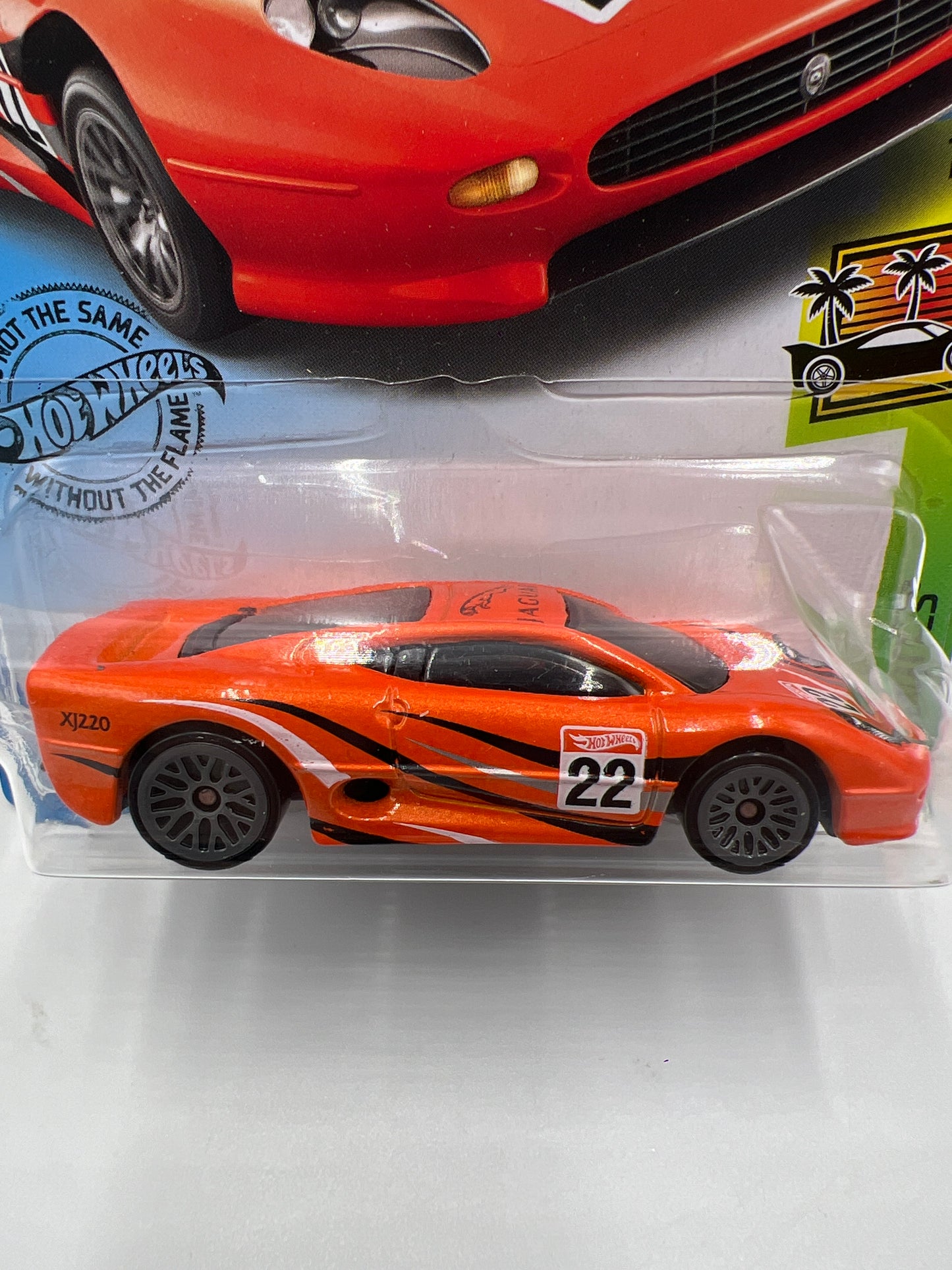 2019 Hot Wheels HW Exotics #234 Jaguar XJ220 Orange 65B
