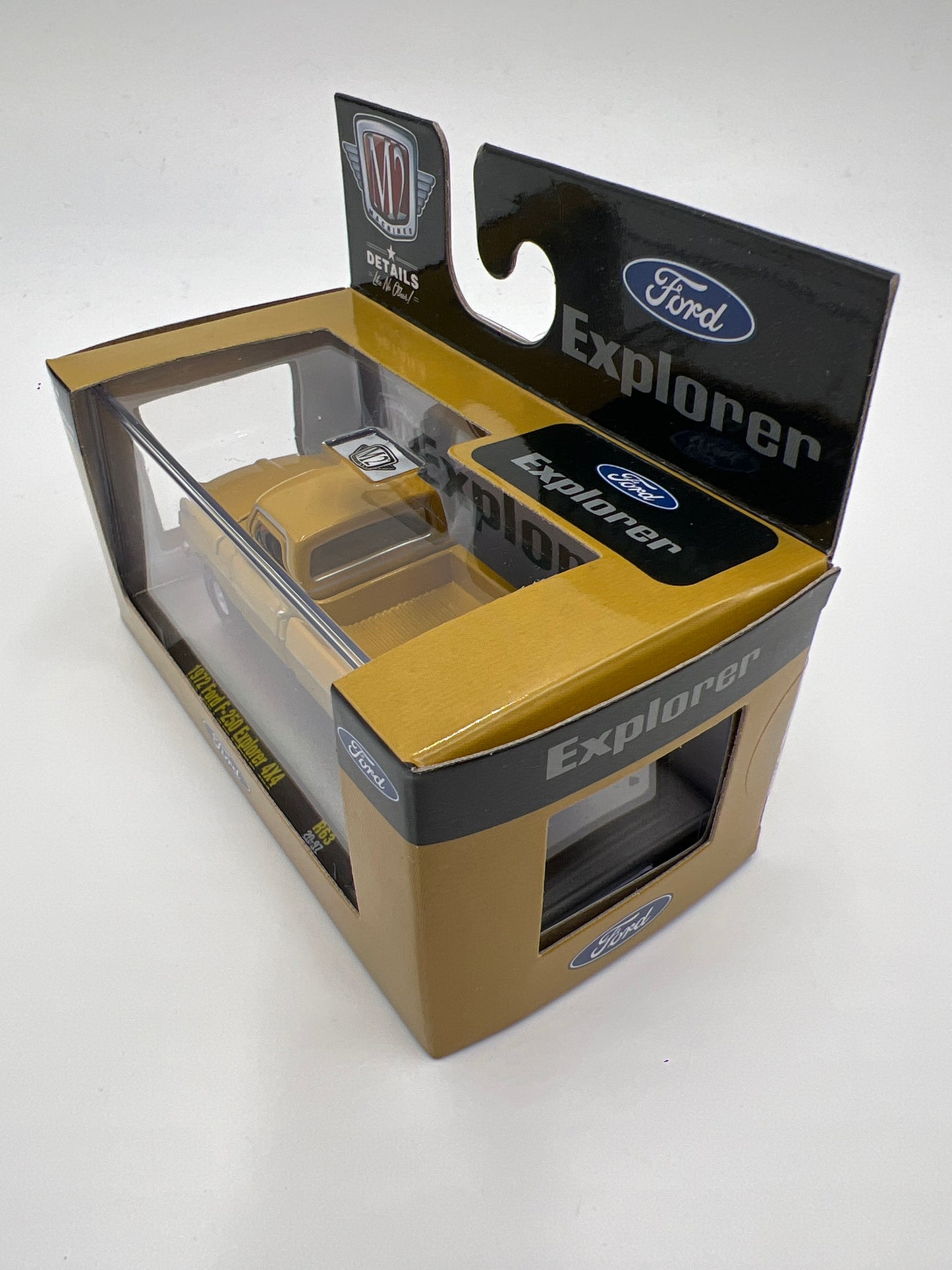 M2 Machines 1972 Ford F-250 Explorer 4x4 Yellow R63