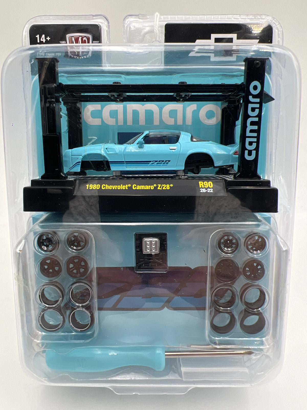 M2 Machines Model Kits R90 1980 Chevrolet Camaro Z/28 Light Blue