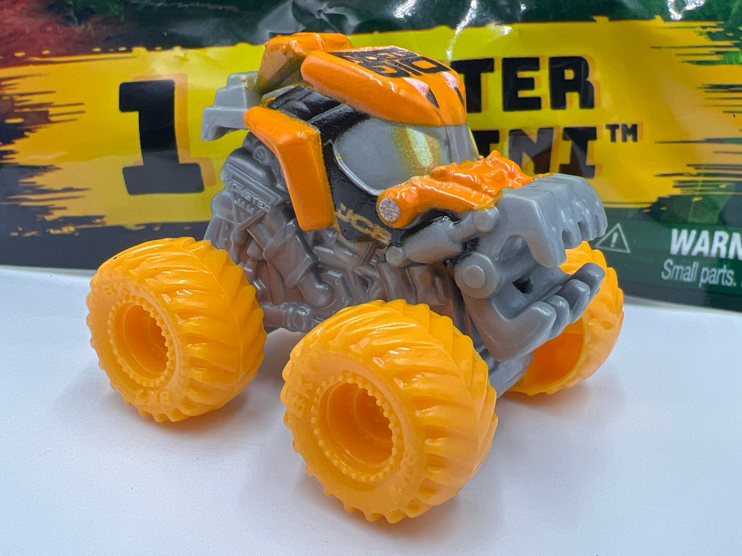 2026 Monster Jam Mini Series 20 #533 Digatron