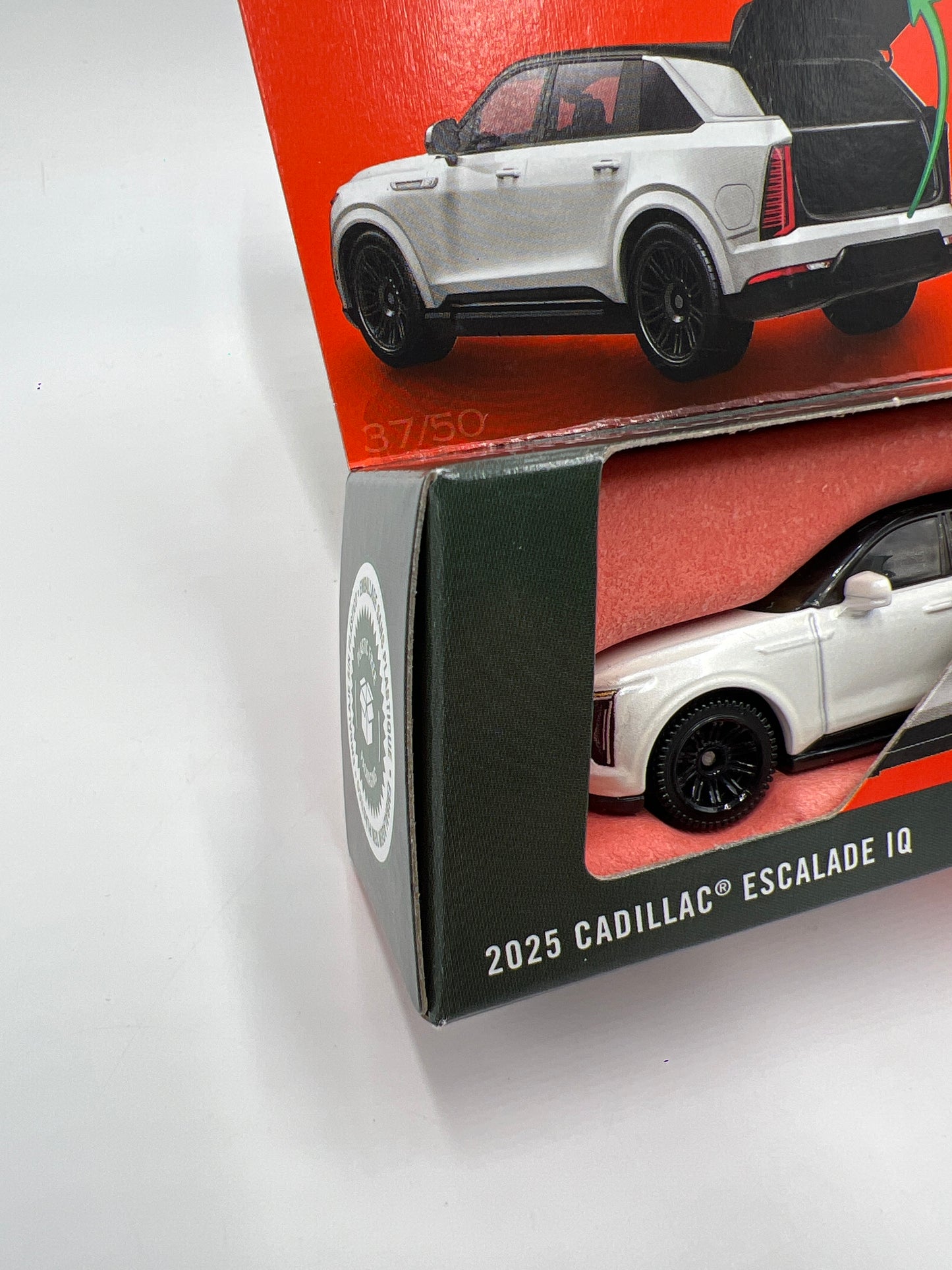 2025 Matchbox Moving Parts #37 2025 Cadillac Escalade IQ White 167O