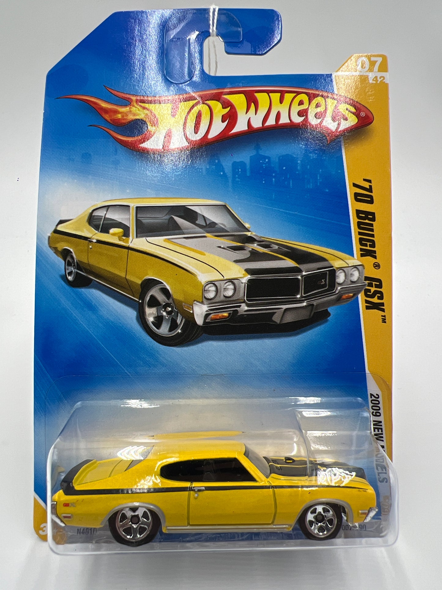 2009 Hot Wheels New Models #7 70 Buick GSX Yellow 46H