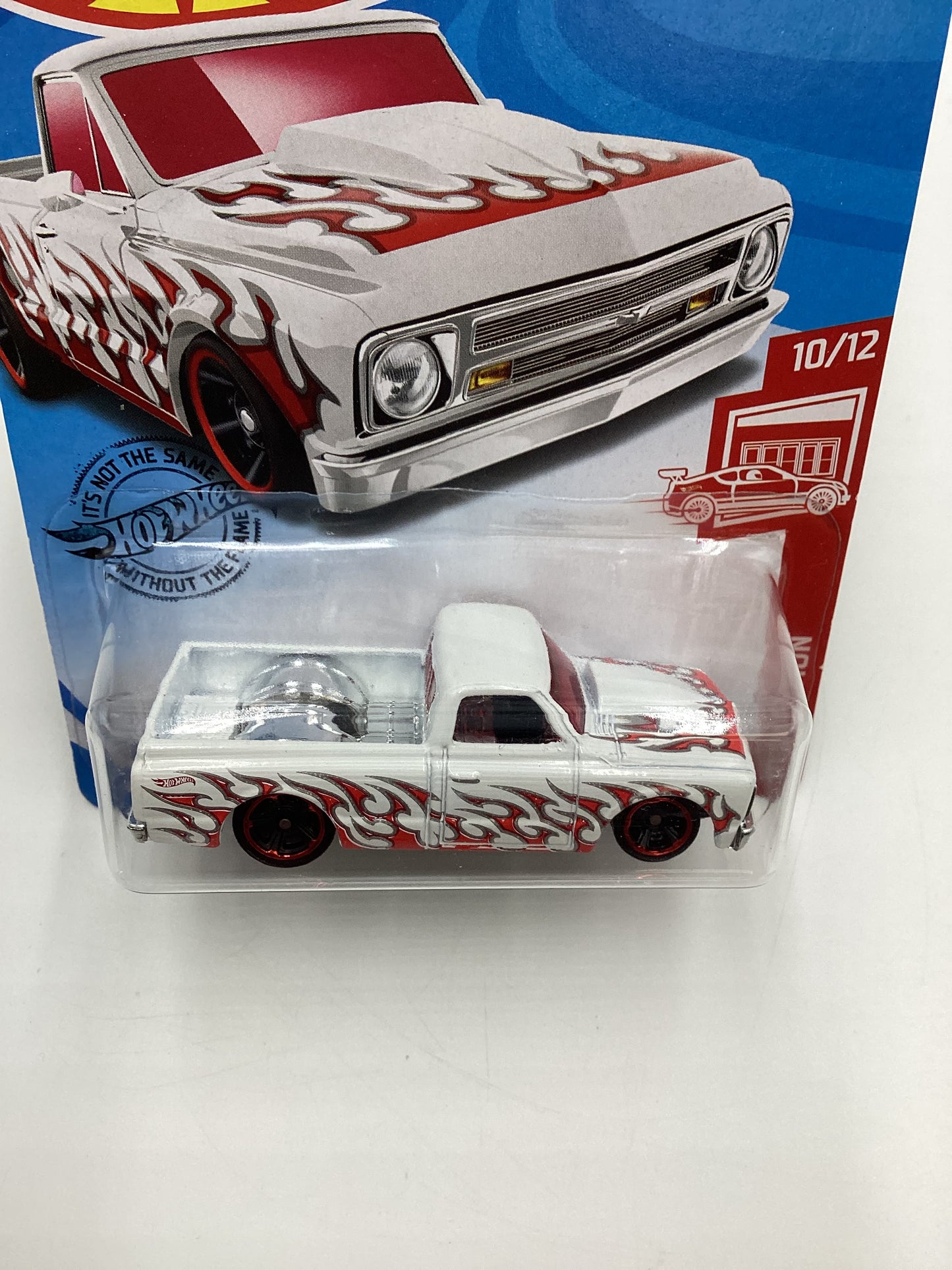 2019 Hot Wheels Target Red Edition #176 67 Chevy C10 White 150A
