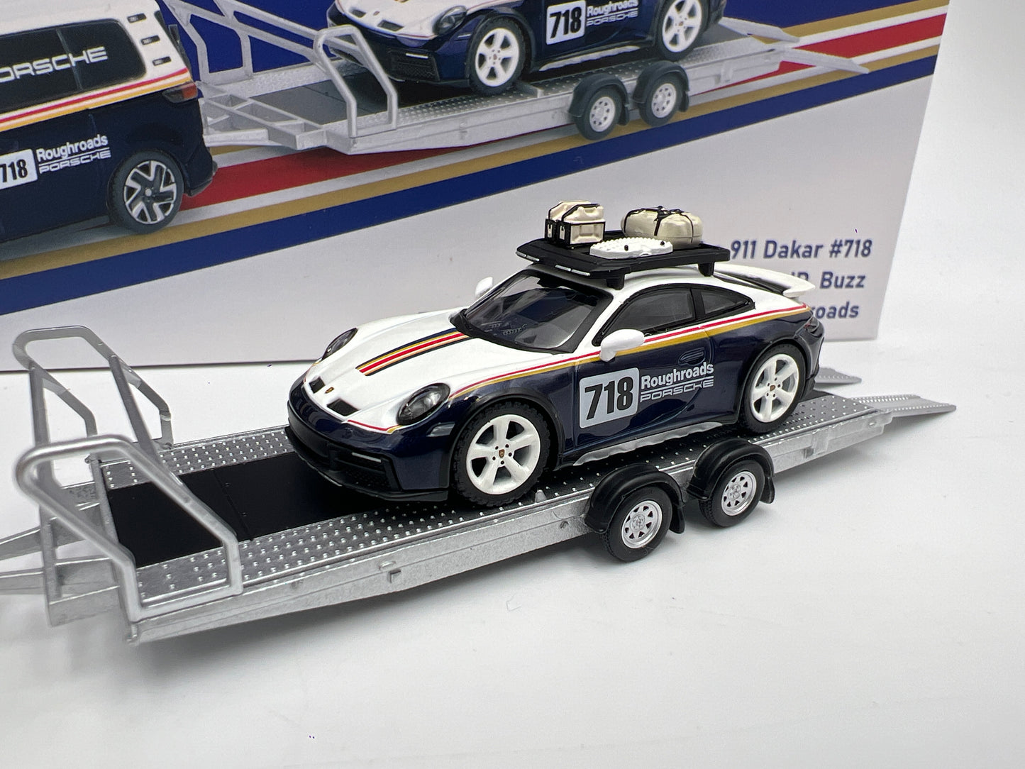 Mini GT #1115 #1117 Porsche Centrum Gelderland Roughroads VW ID Buzz & 911 Dakar Set