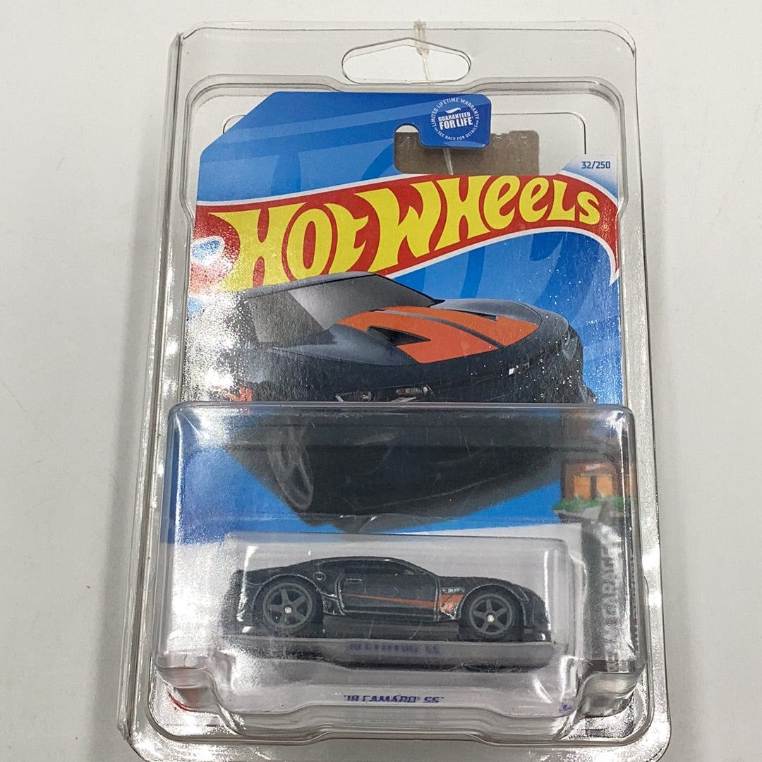 2024 Hot Wheels #32 18 Camaro SS STH Super Treasure Hunt with protector