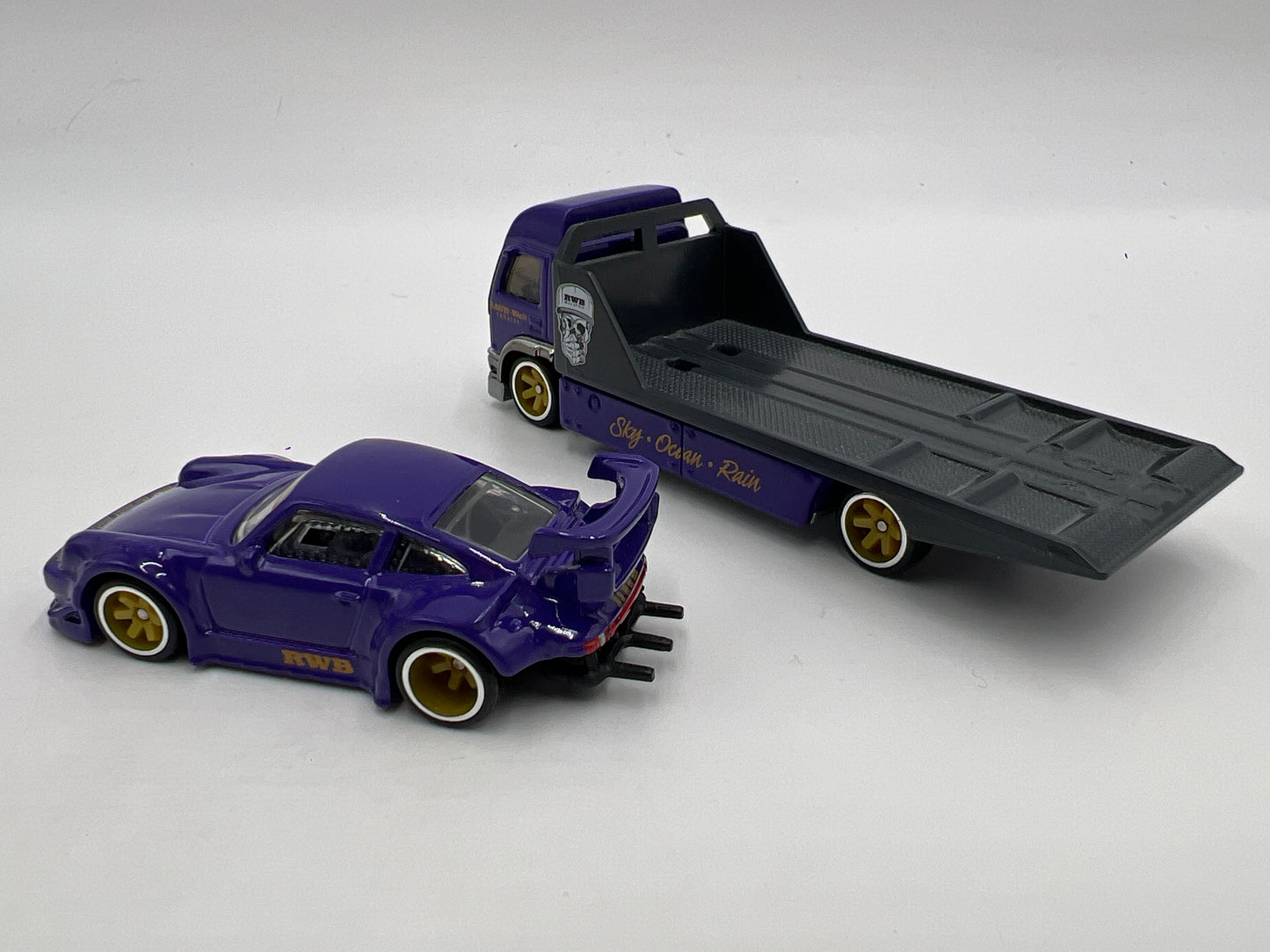 Hot Wheels 1/64 Premium Team Transport RWB Porsche 930 & Aero Lit Purple Loose