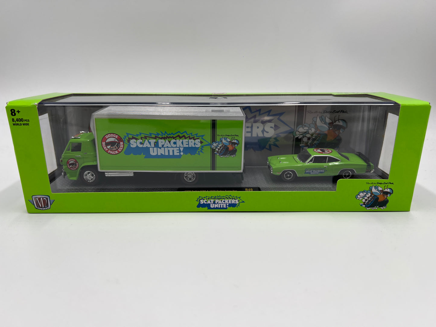 M2 Machines Auto Haulers Scat Packers Unite 1970 Dodge L600 & 1970 Dodge Super Bee R49