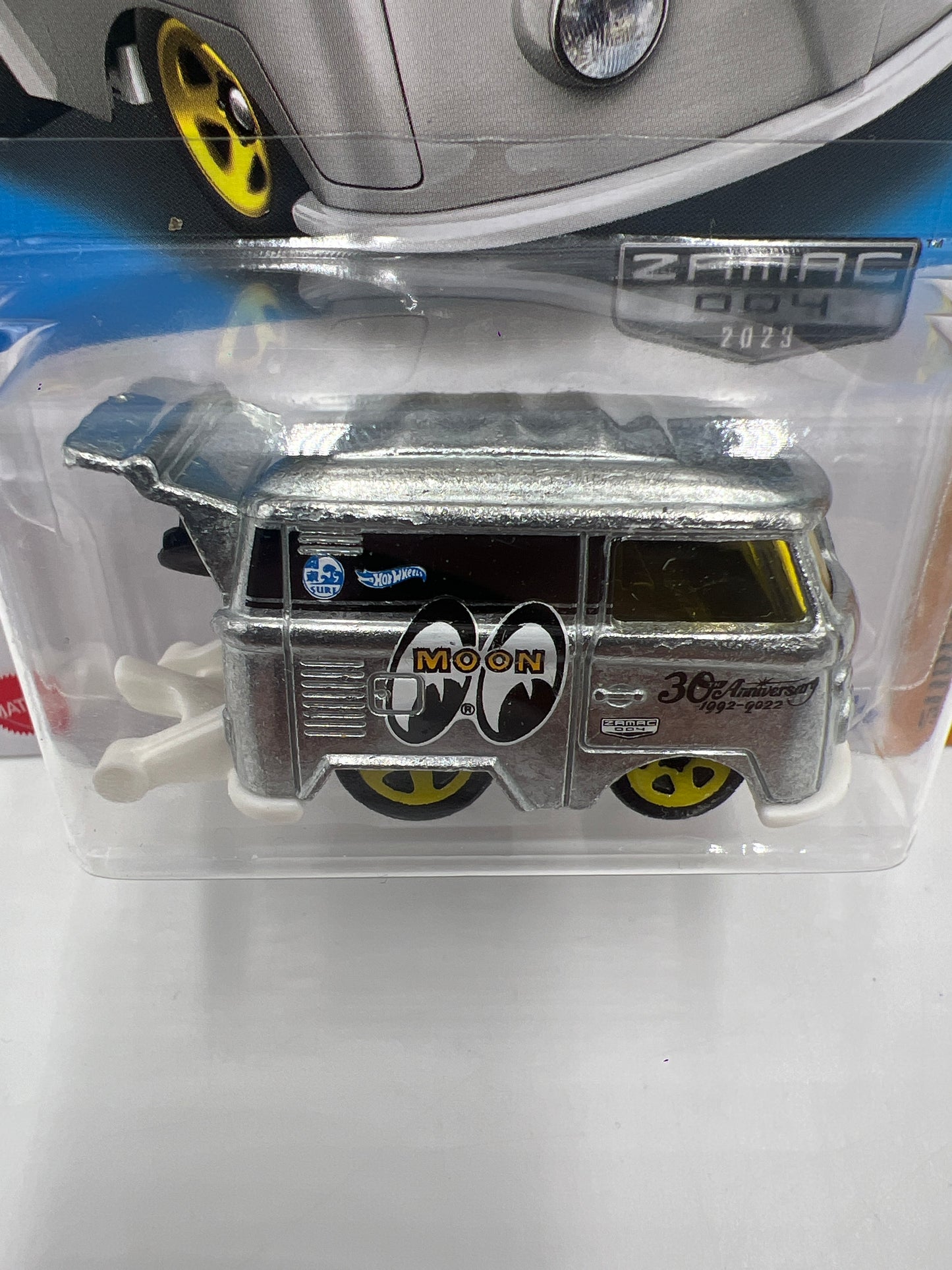 2023 Hot Wheels #49 Zamac 004 Kool Kombi Mooneyes