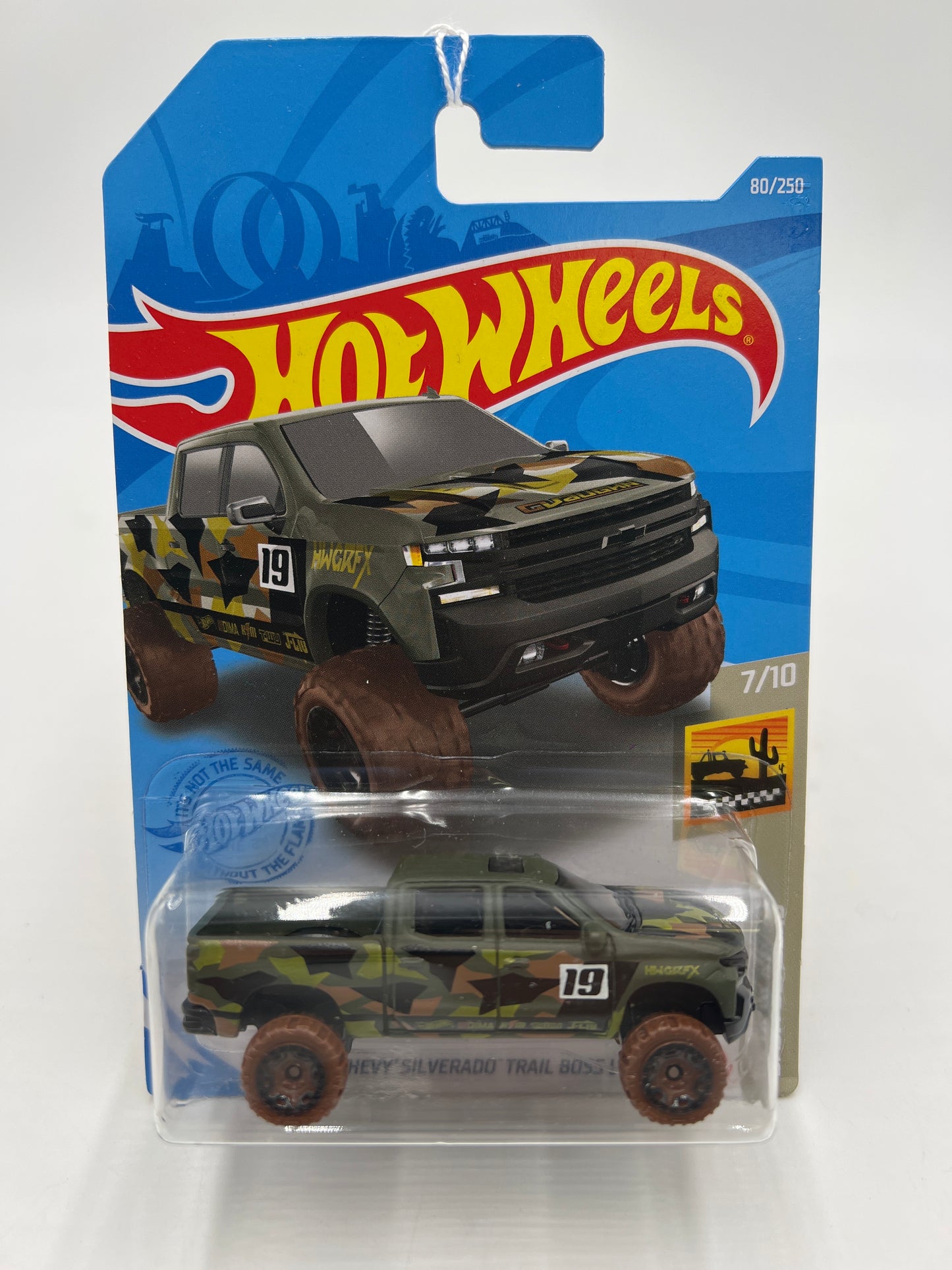 2021 Hot Wheels HW Baja Blazers #80 19 Chevy Silverado Trail Boss LT Green 17E