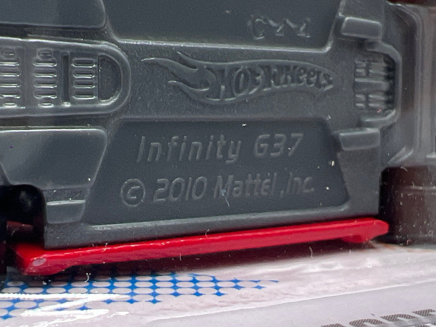 2010 Hot Wheels New Models #32 10 Infiniti G37 Red W/Protector