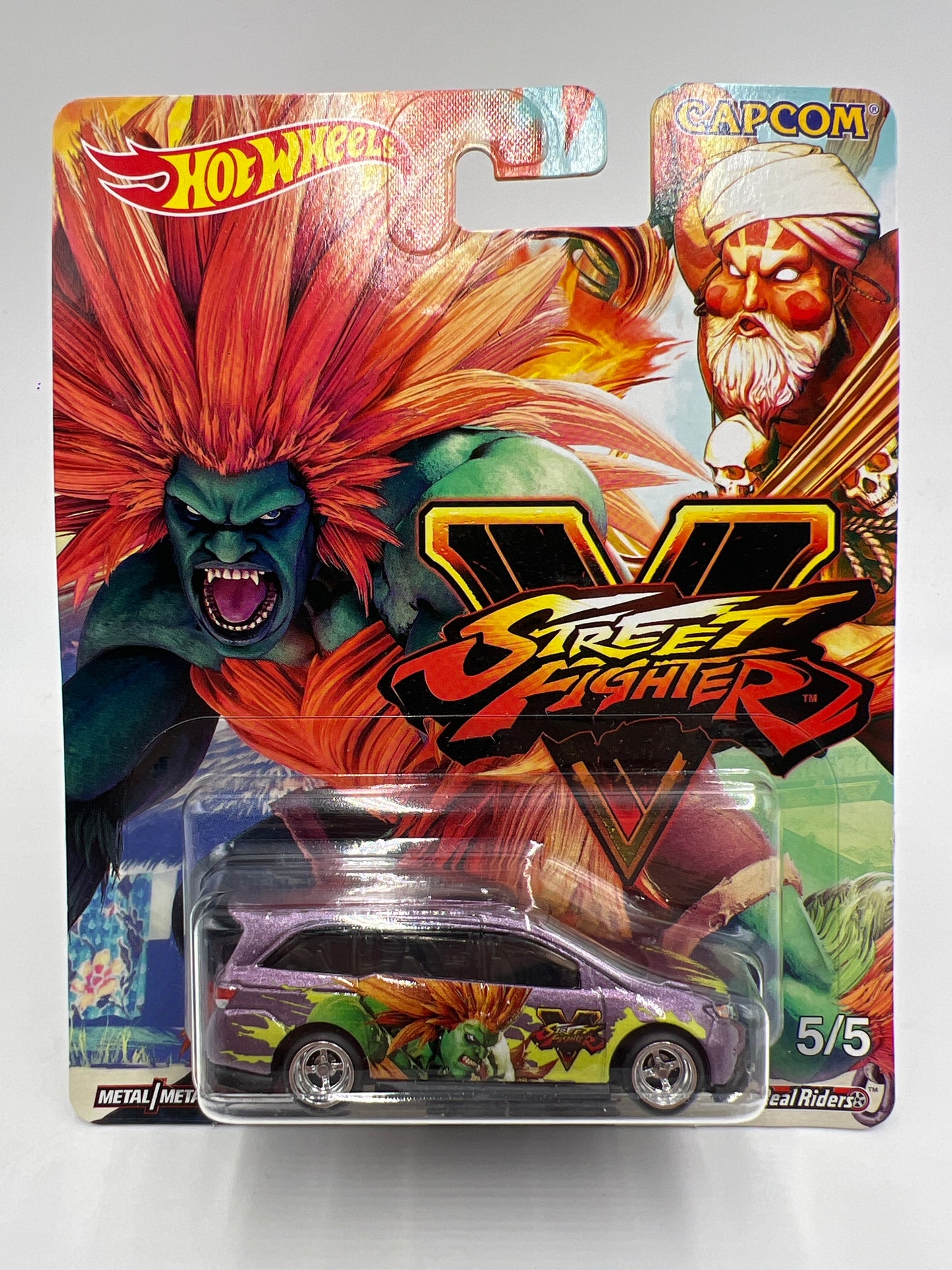 Hot Wheels Premium Capcom Street Fighter #5 Honda Odyssey Purple W/Protector