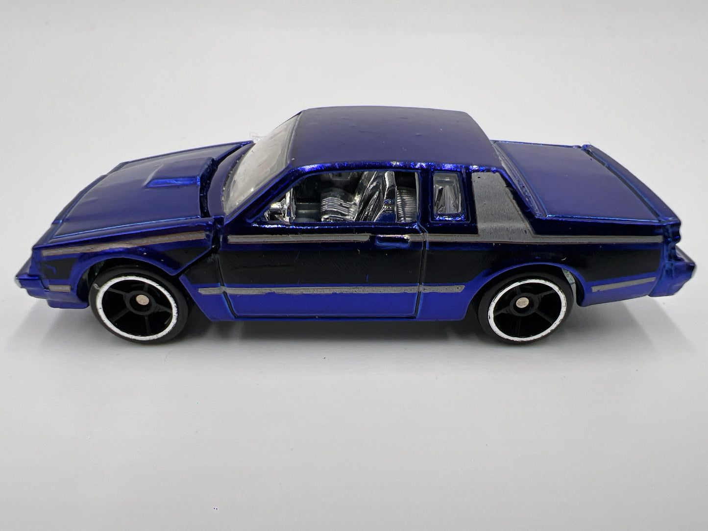 Hot Wheels 1/64 Modern Classics Buick Grand National Blue VHTF Loose