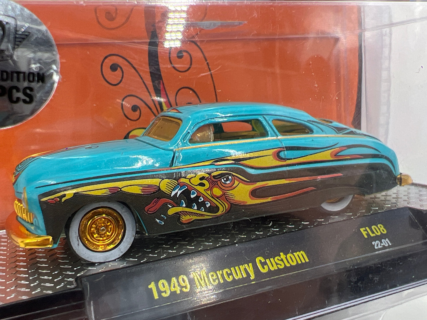 M2 Machines Tom Kelly CHASE 1/300 1949 Mercury Custom FL08