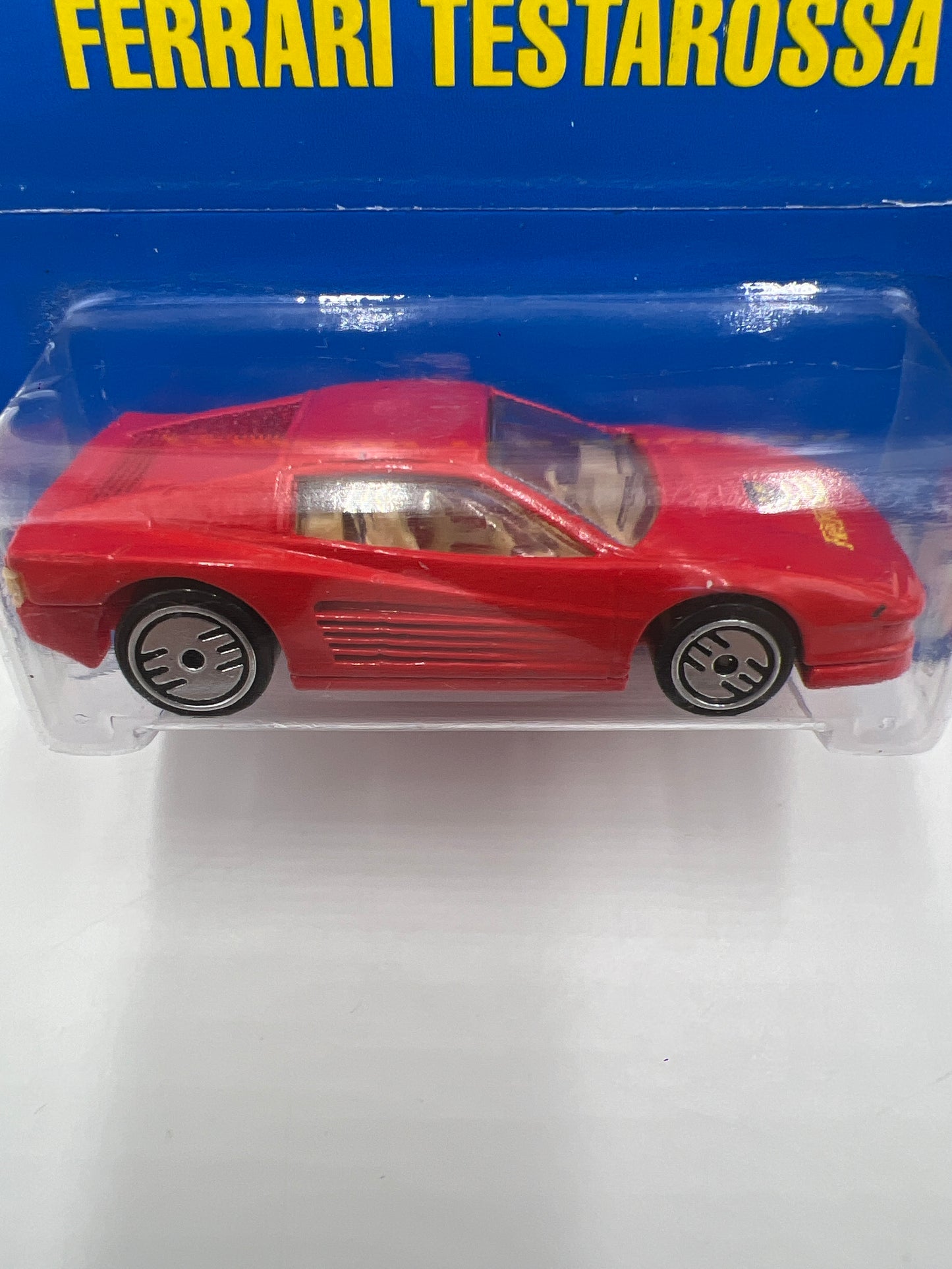 1991 Hot Wheels #35 Ferrari Testarossa Red W/Tan Interior *Bad Card*