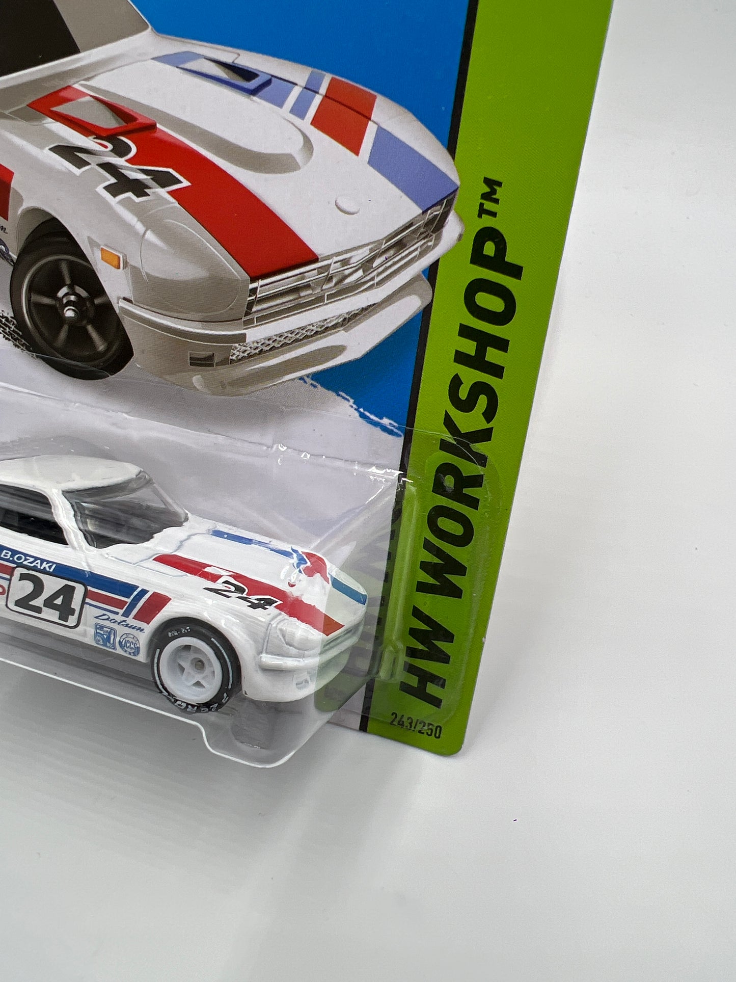 Hot Wheels Datsun 240Z White Wheel Swap Custom On Card W/Protector SR