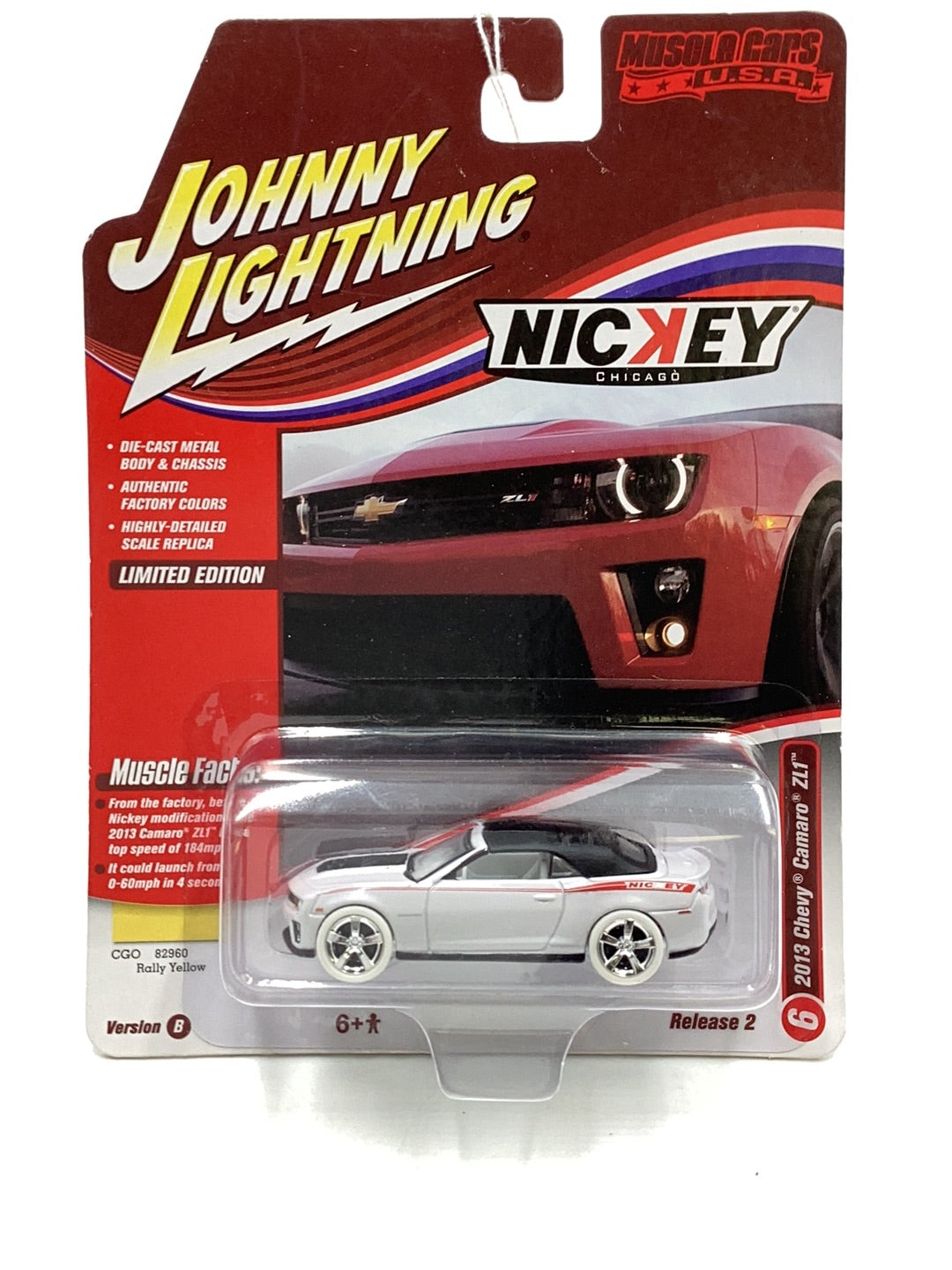 Johnny Lightning 2013 Chevy Camaro ZL1 White Lightning Chase