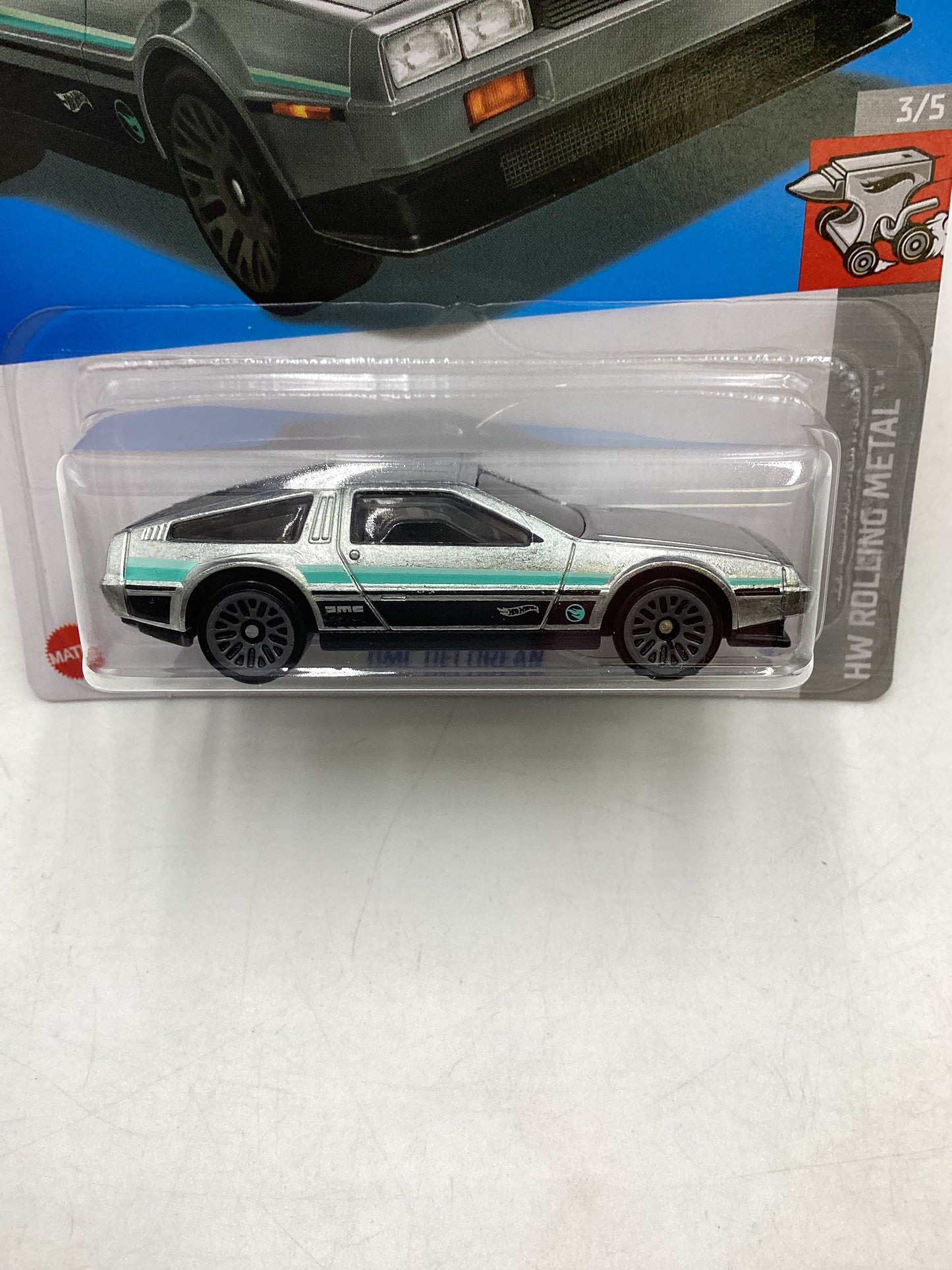 2024 Hot Wheels #236 DMC Delorean Treasure Hunt N Case 273C