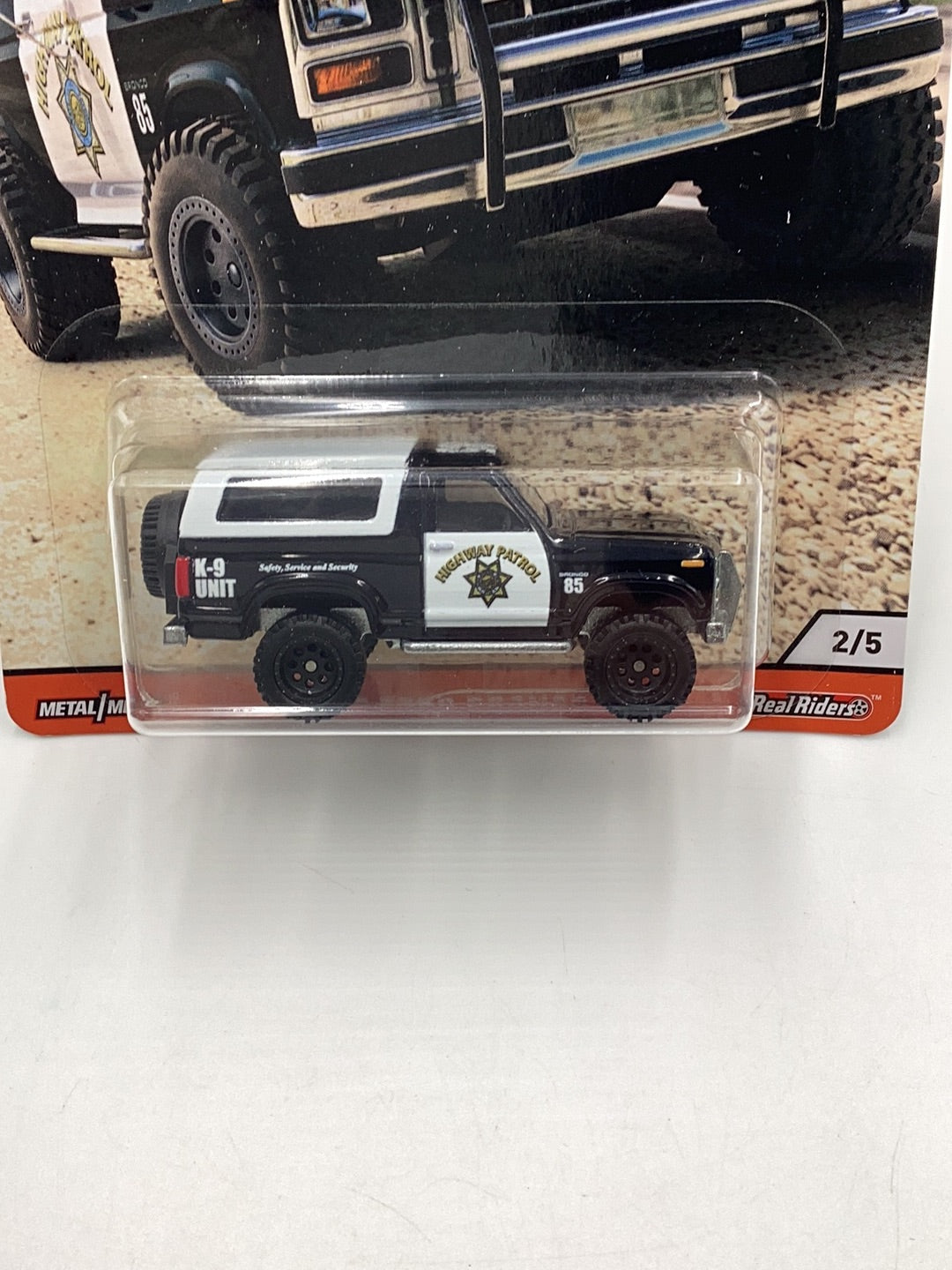 Hot Wheels Wild Terrain ‘85 Ford Bronco Police 2/5 258C