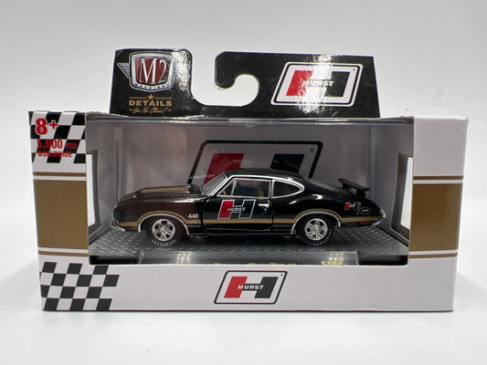 M2 Machines Hurst 1970 Oldsmobile Cutlass 442 W-30 Black S101