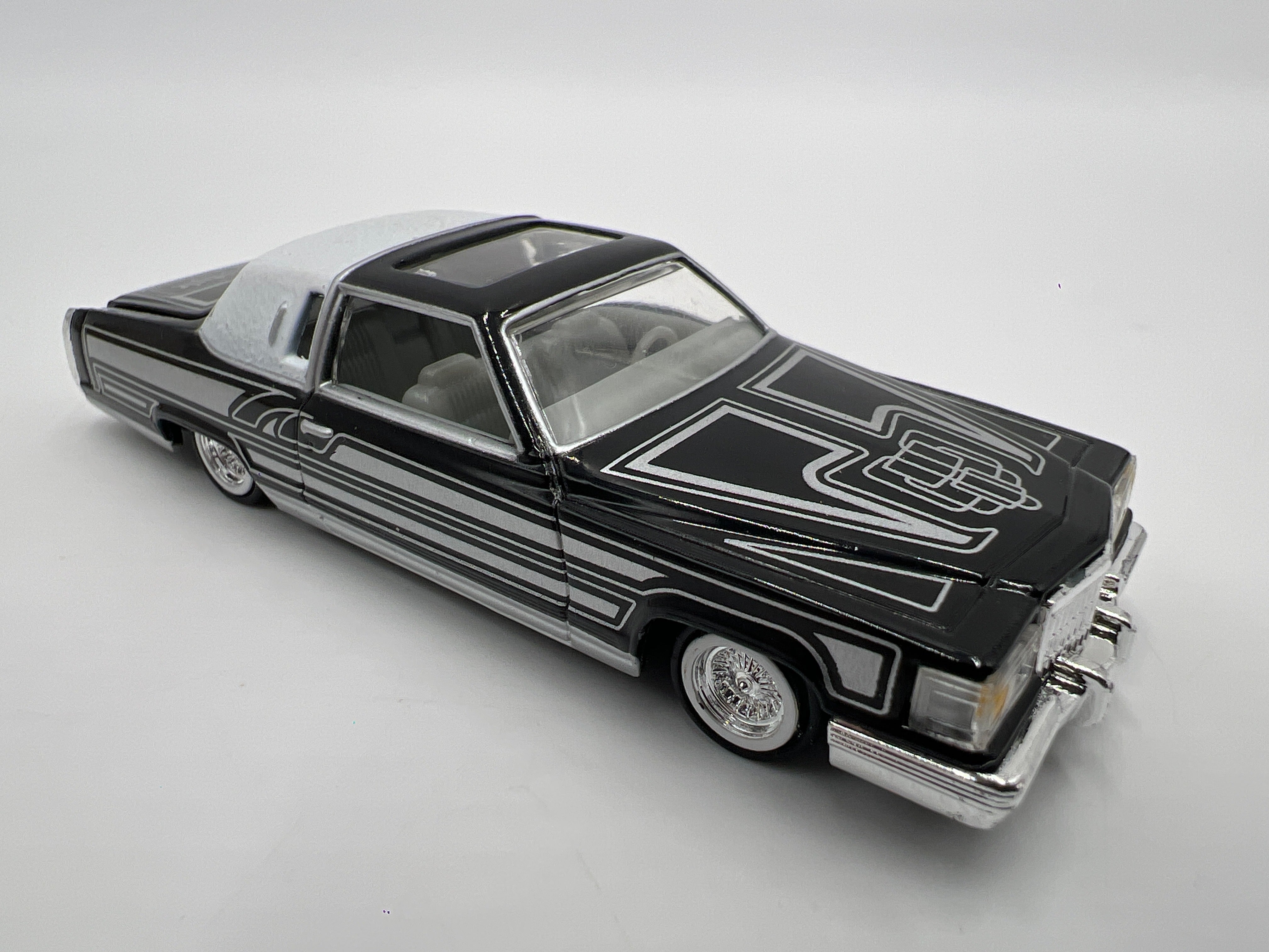 Revell 1/64 Lowrider Magazine #122 81 Cadillac Coupe DeVille Black