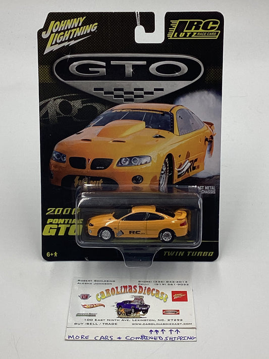 Johnny Lightning LRC Lutz Race 2000 Pontiac GTO Twin Turbo yellow