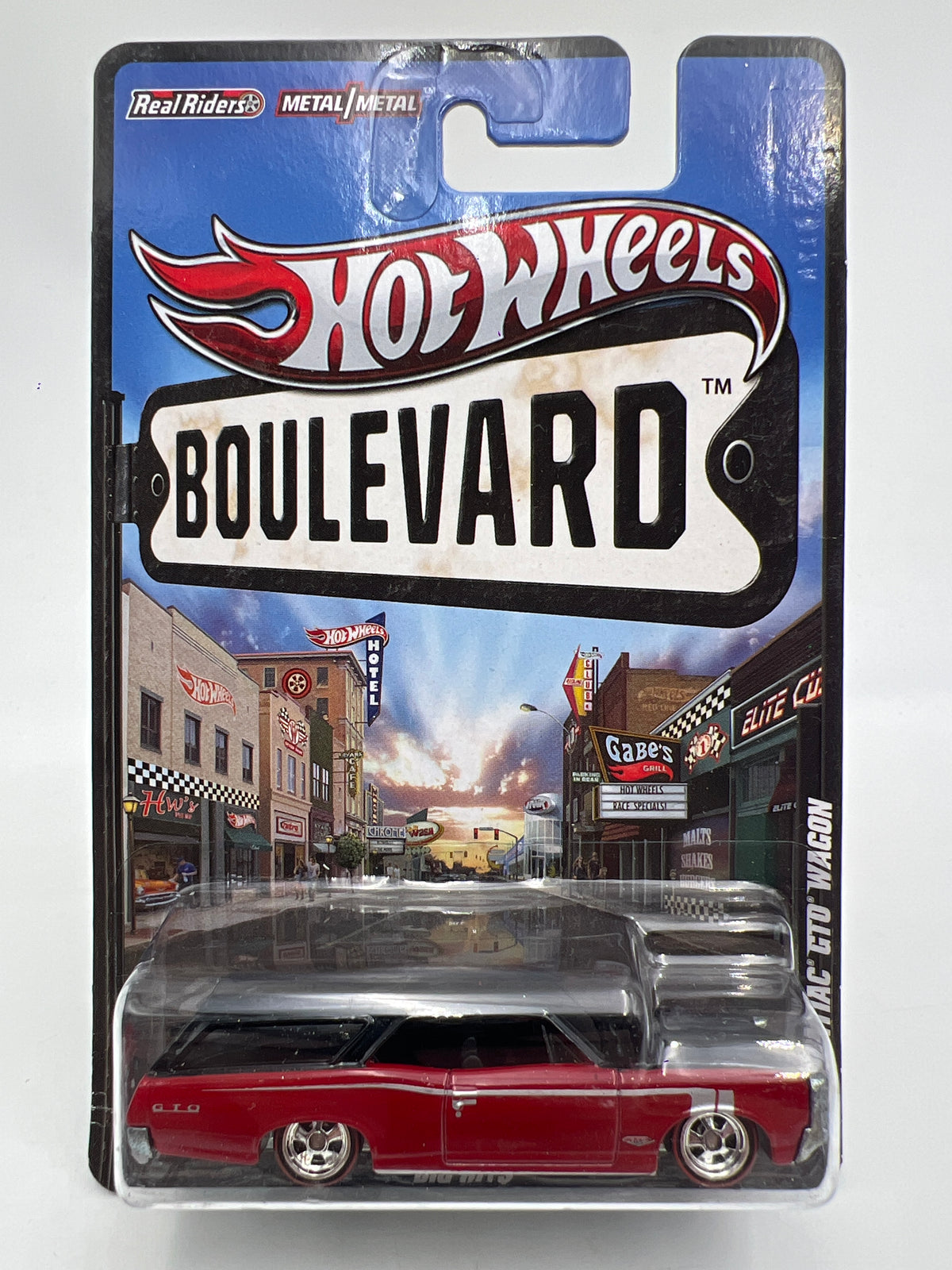 Hot Wheels Premium Boulevard Big Hits Pontiac GTO Wagon Red/Black 243A