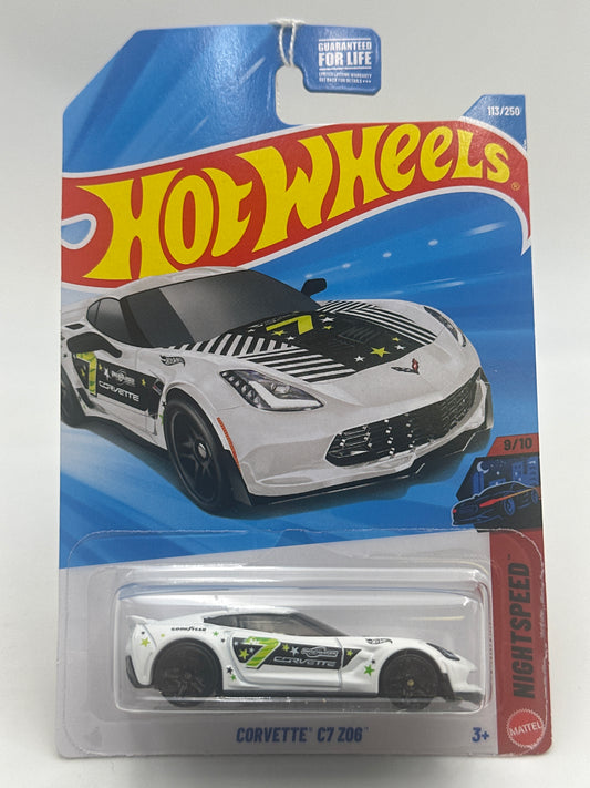 2026 Hot Wheels Q Case #113 Corvette C7 Z06 white