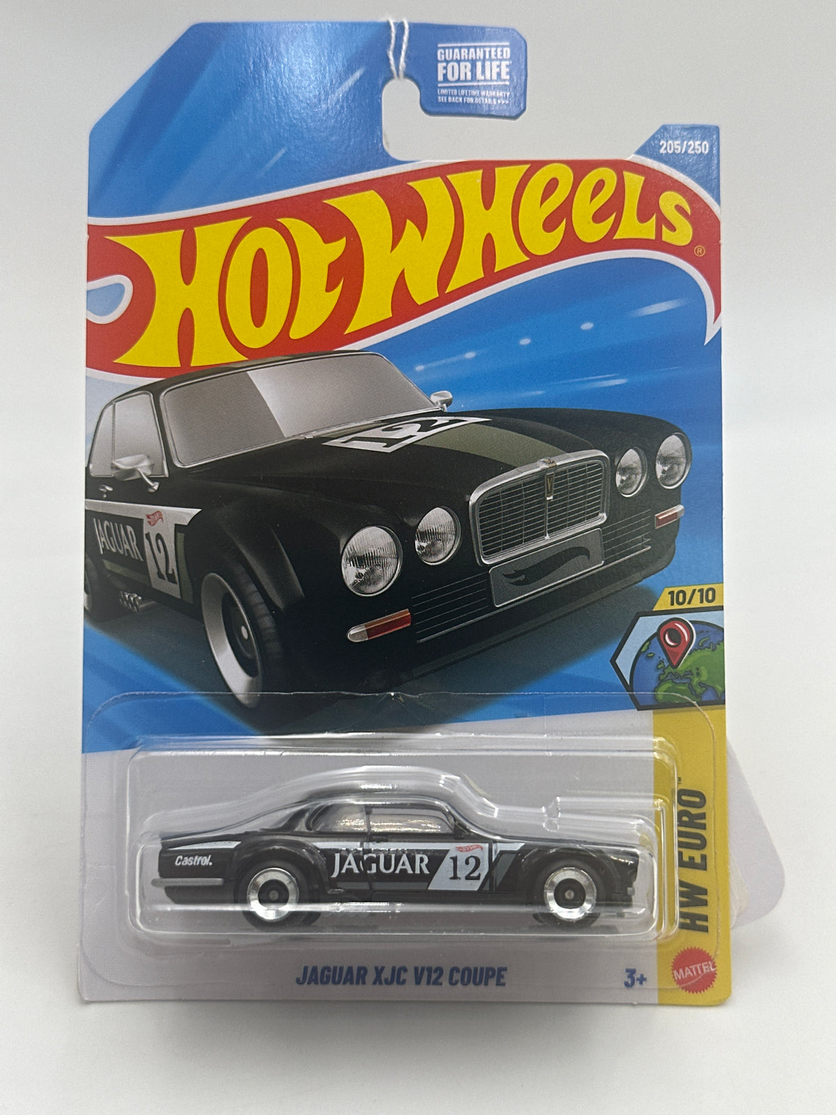 2026 Hot Wheels Q Case #205 Jaguar XJC Coupe black
