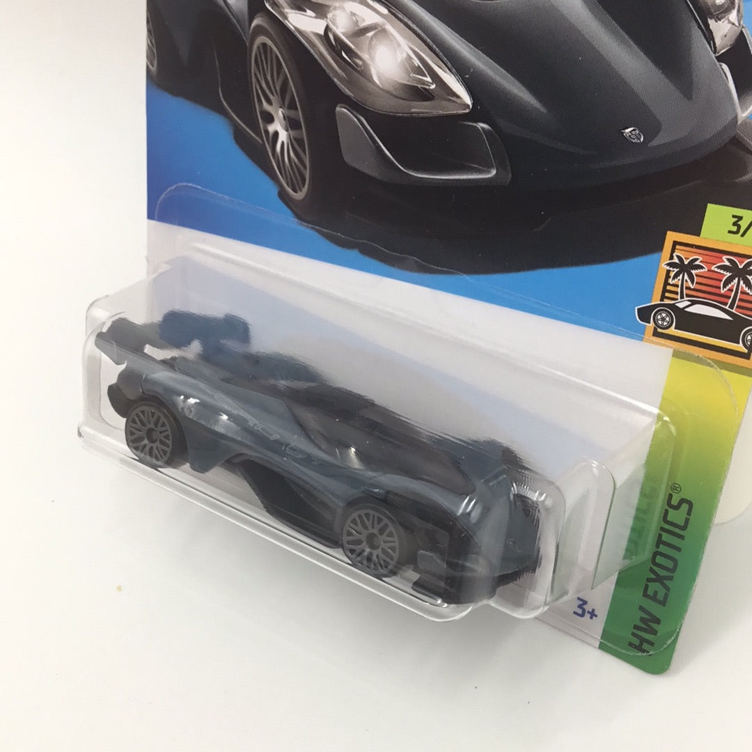 2023 hot wheels J case #178 Celero GT