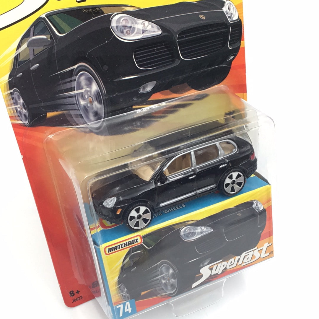 Matchbox Superfast #74 Porsche Cayenne black limited to 15,500 (R7)