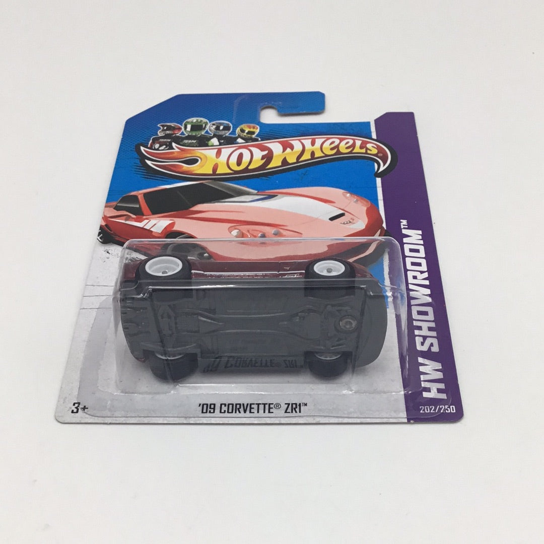 2013 hot wheels super treasure hunt #202 09 Corvette ZR1 W/Protector