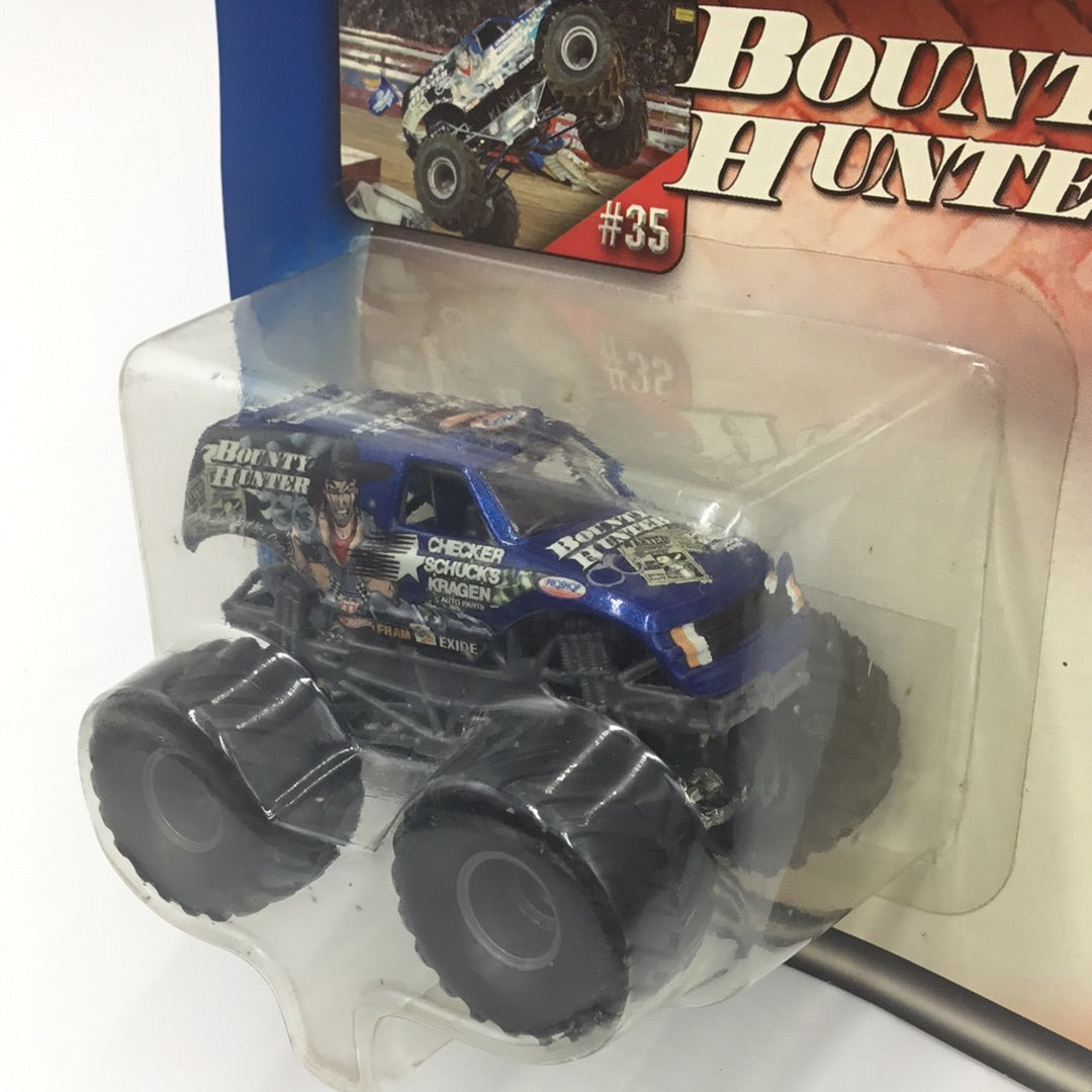 Hot Wheels monster jam #35 Bounty Hunter