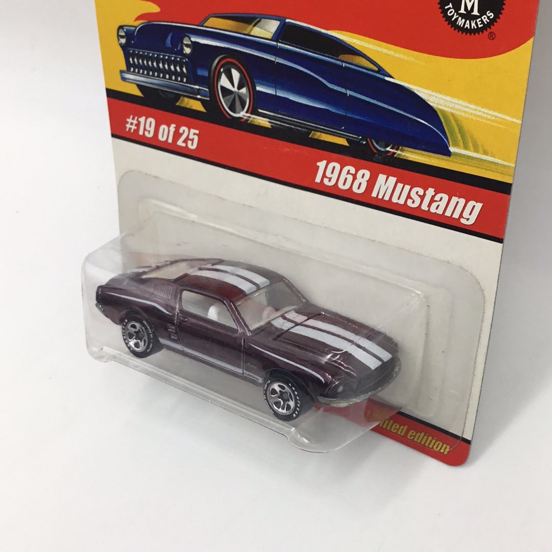 Hot wheels classics series 1 #19 1968 Mustang purple CC3