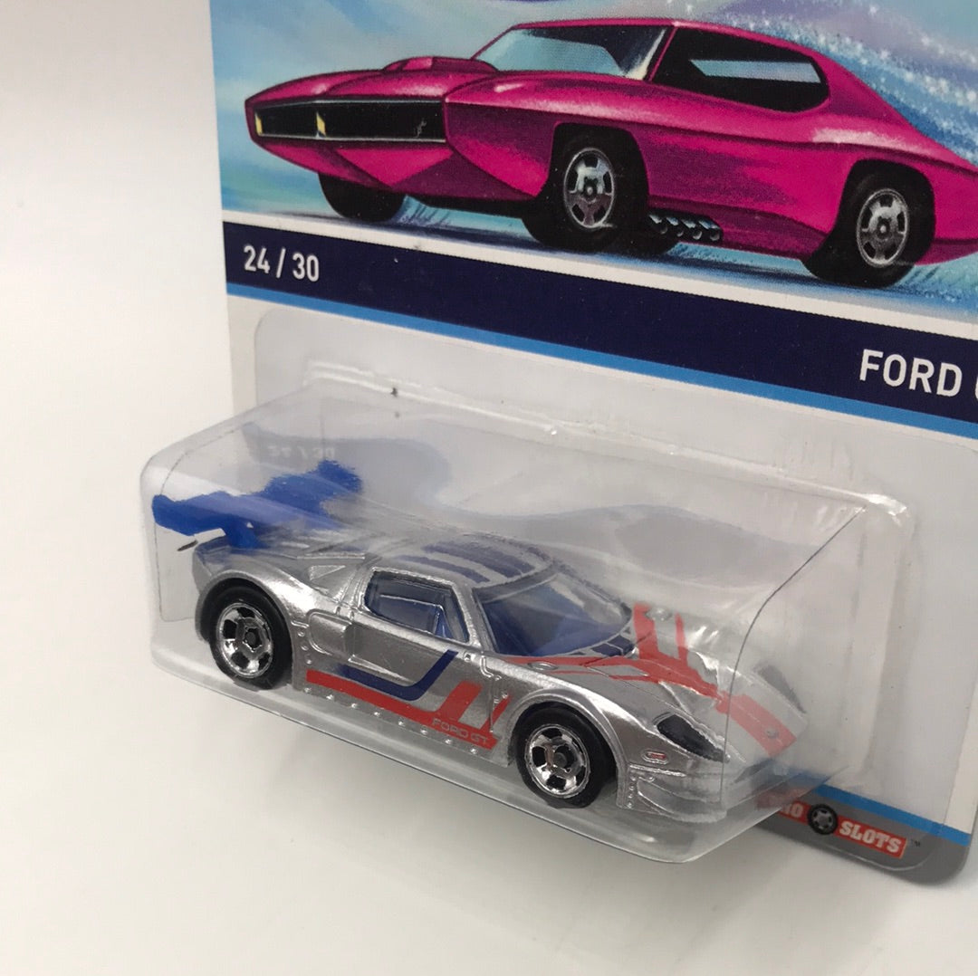 Hot wheels cool classics Ford GT 24/30 metal/metal retro slots pink car on card Z5