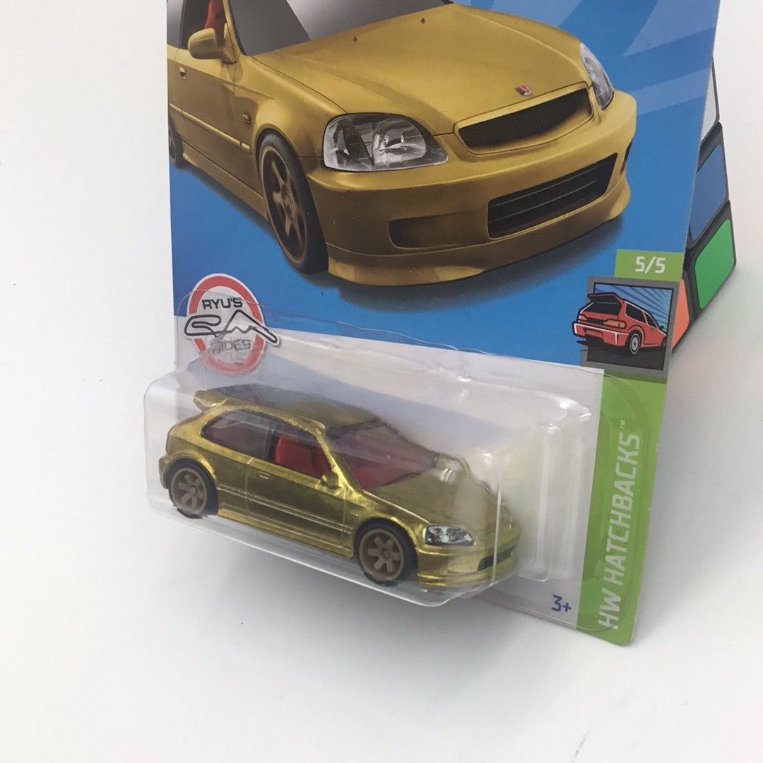 2022  hot wheels super treasure hunt #125 99 Honda Civic Type R EK9 gold W/ Protector