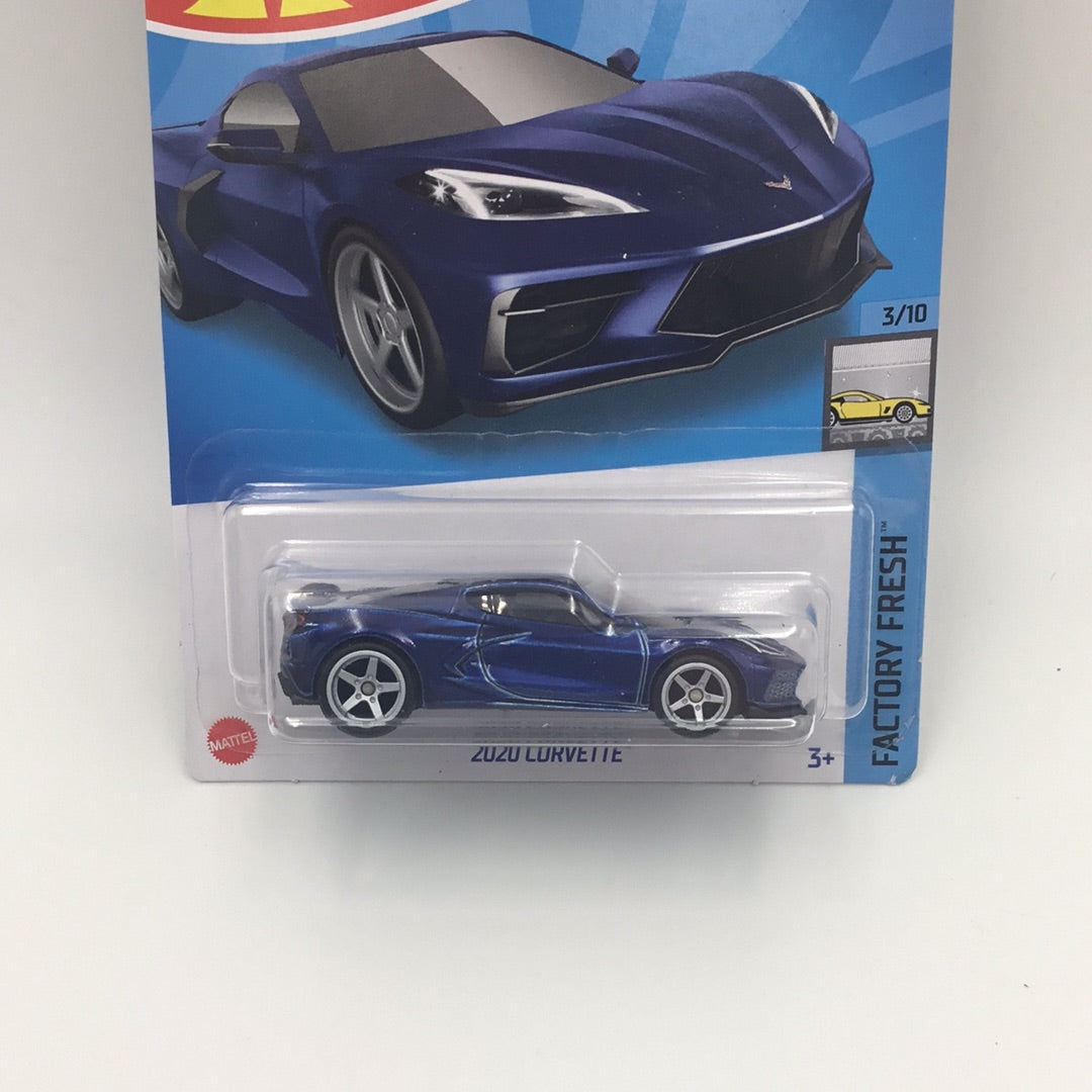 2022  hot wheels super treasure hunt 2020 Corvette W/ Protector