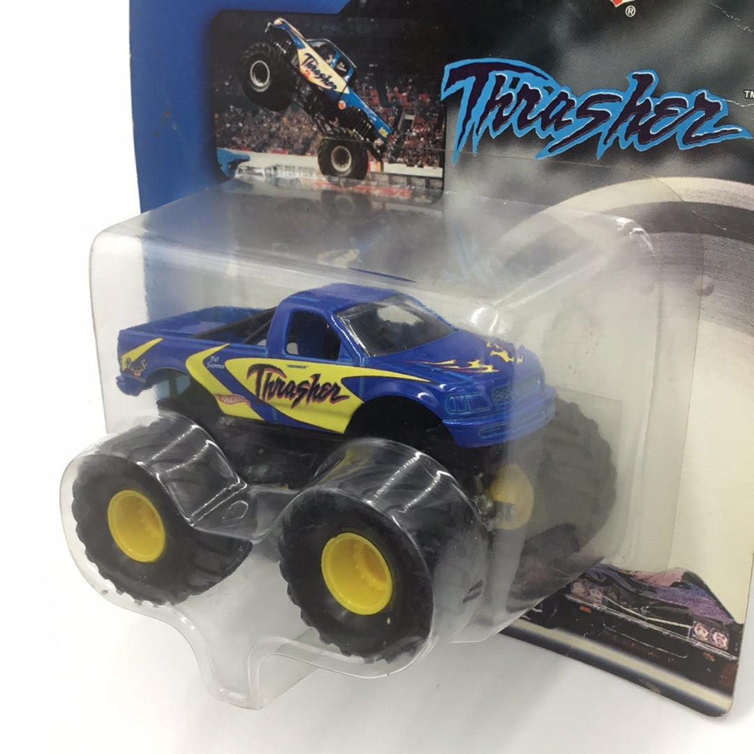 Hot Wheels monster jam Thrasher 126D