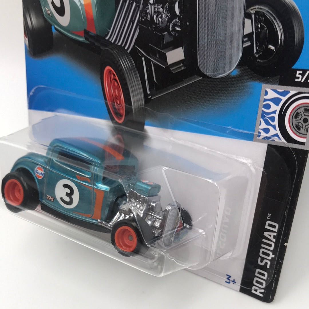 2022 hot wheels super treasure hunt 32 Ford W/ Protector