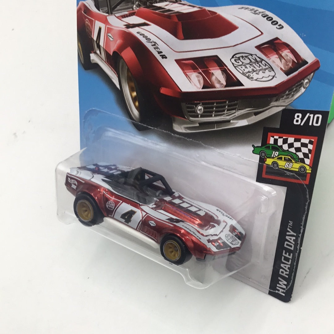 2019 hot wheels super treasure hunt #173 69 Corvette Racer W/Protector