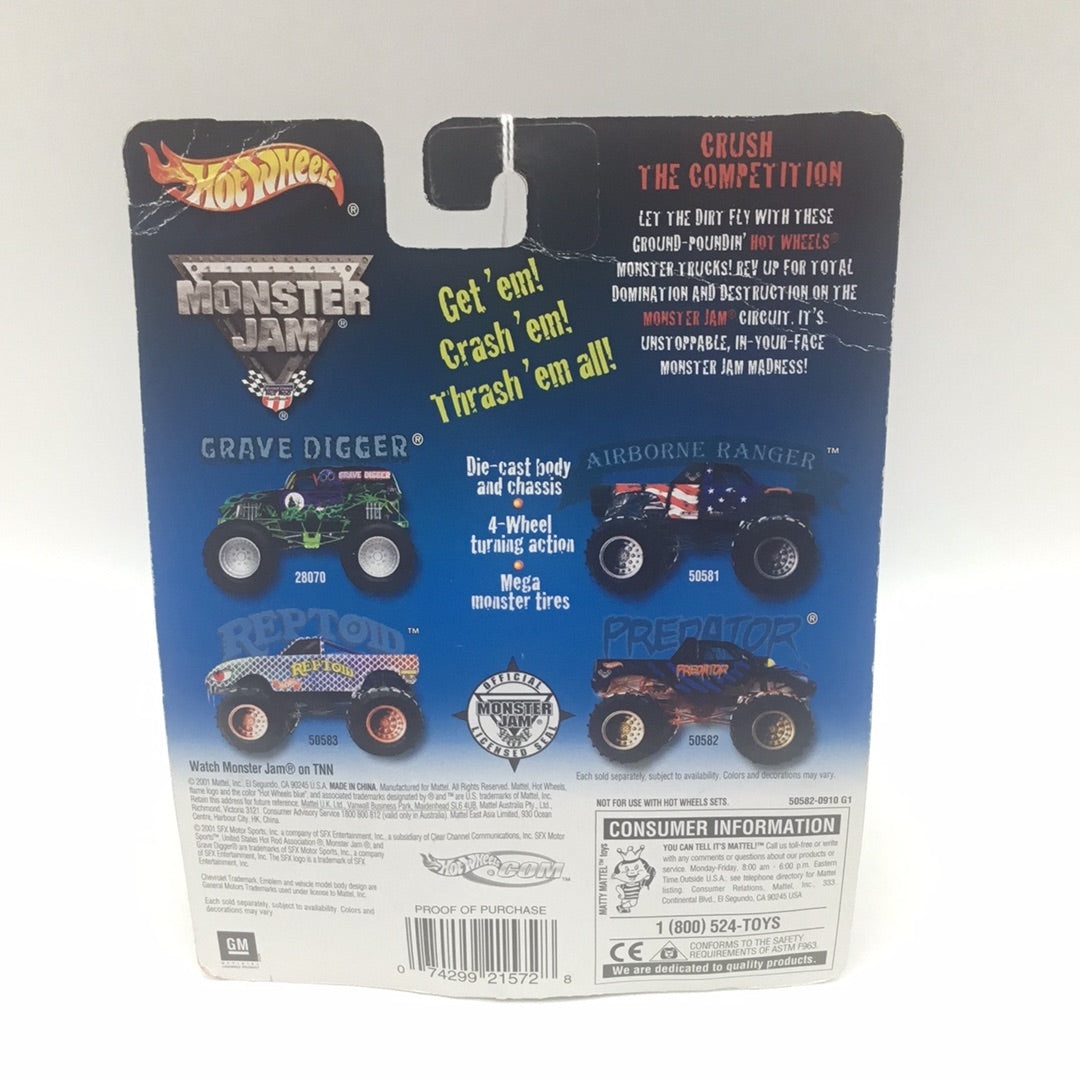 Hot Wheels monster jam Predator die cast body and chassis U2