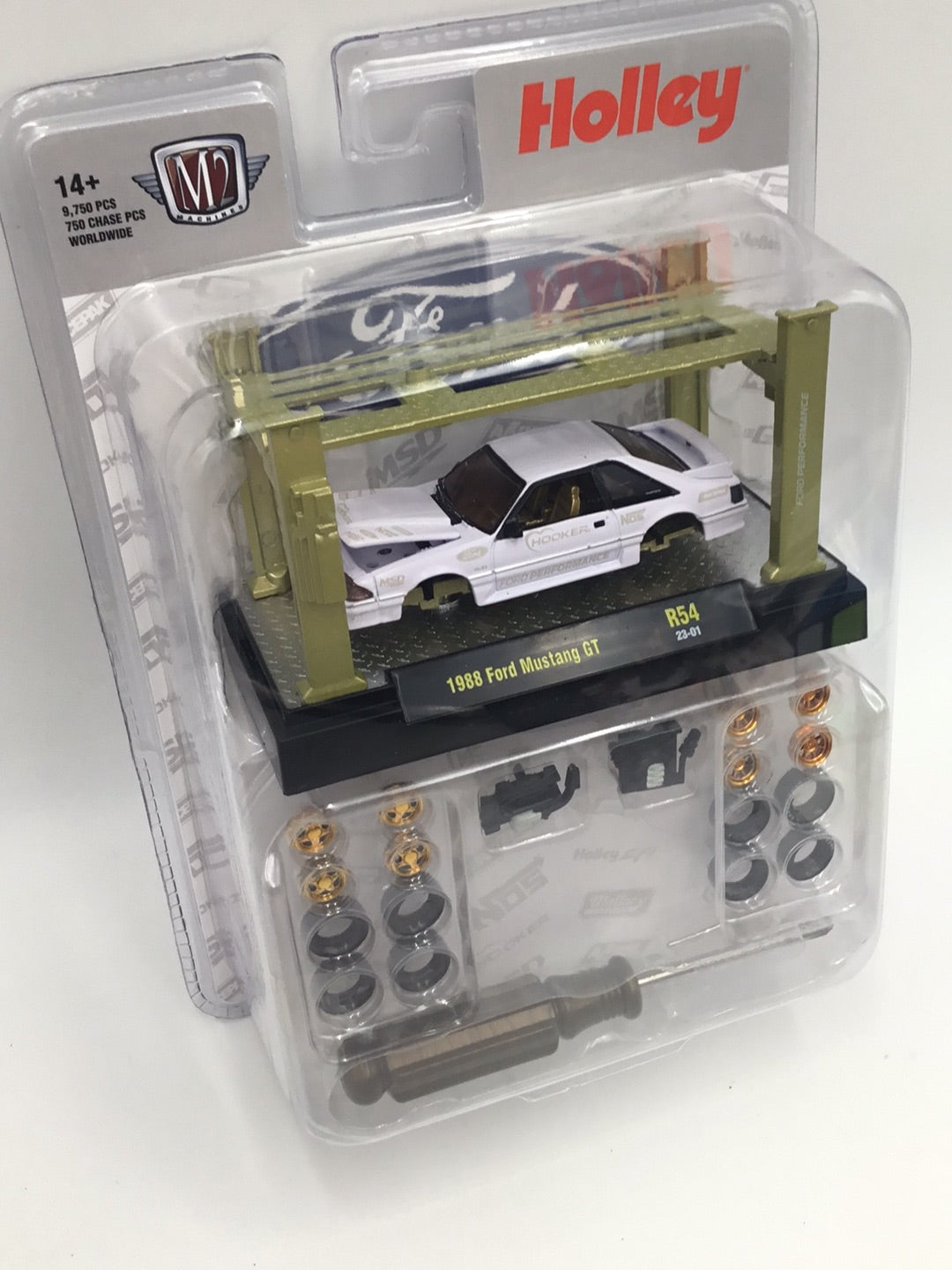 M2 Machines Model-Kit 1988 Ford Mustang GT Holley R54 CHASE 750