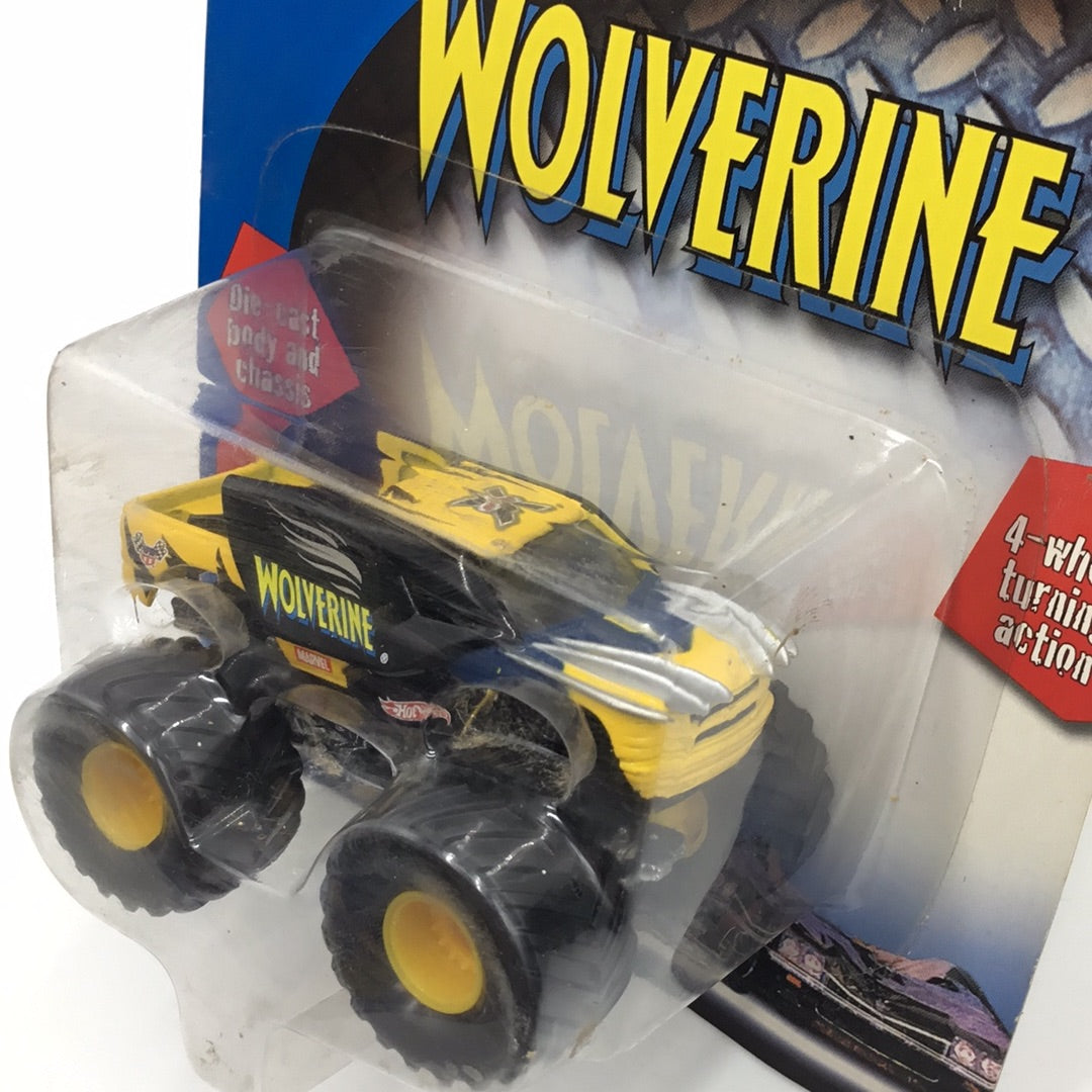 Hot Wheels monster jam  Wolverine yellow