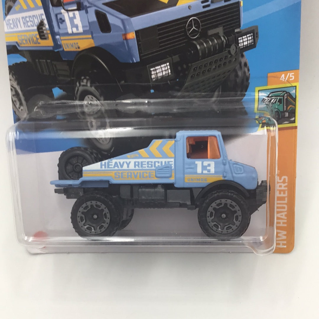 2023 hot wheels J case #61 Mercedes-Benz Unimog 1300L