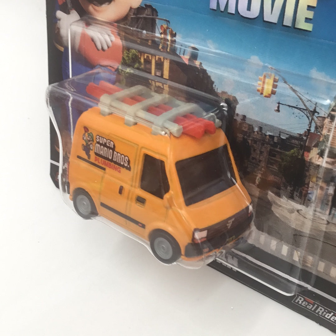Hot wheels pop culture super Mario Movie Plumber Van 114E