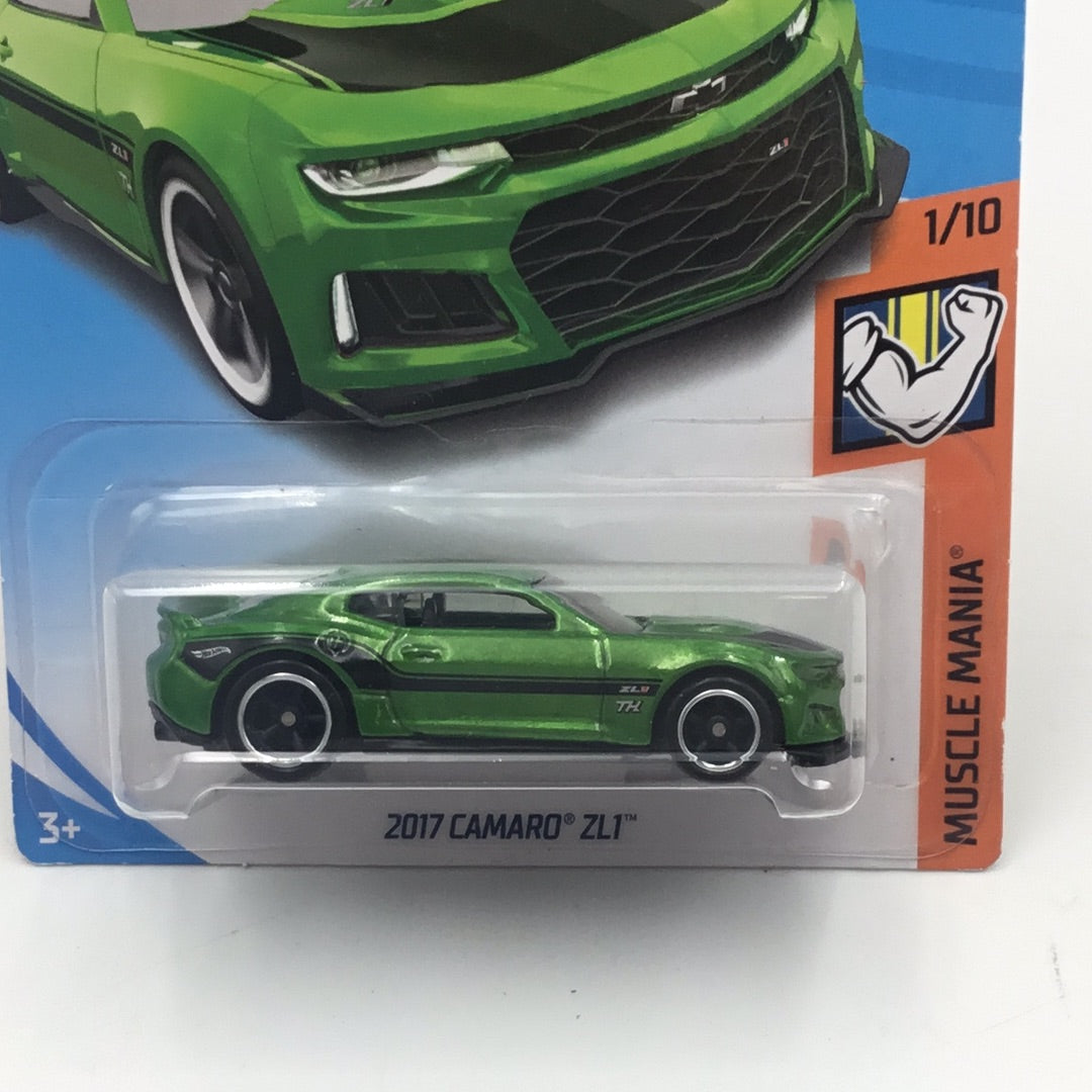 2018 hot wheels super treasure hunt 2017 Camaro ZL1 W/Protector