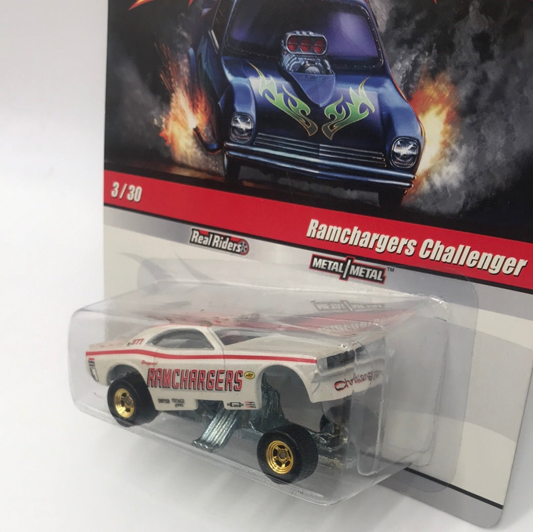 Hot wheels drag strip demons 3/30 Ramchargers Challenger real riders htf