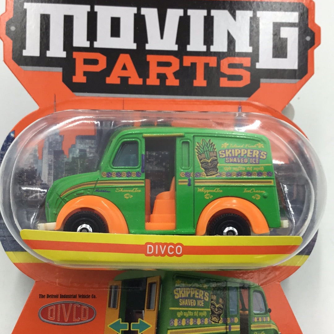 Matchbox Moving Parts Divco Truck 166D