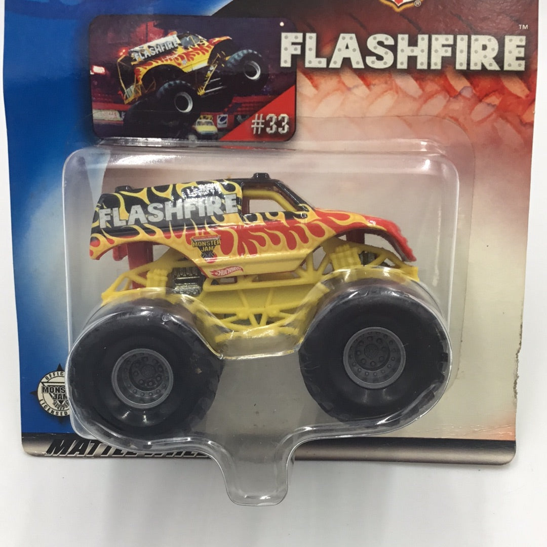 Hot Wheels monster jam #33 Flashfire 127B