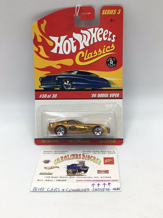 Hot wheels classics series 3 #30 06 Dodge Viper gold 154G