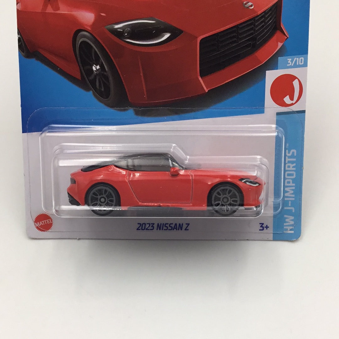 2023 hot wheels H case #46 2023 Nissan Z 81G